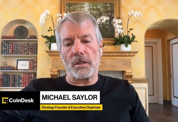 Saylor and team overhaul Strategy’s bitcoin metrics as bear market persists