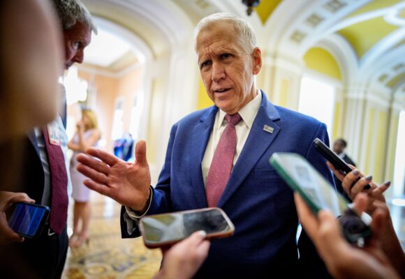 Senators ready to send stricter ethics rules on Trump’s crypto ventures to White House, sources say