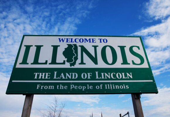 Crypto advocates join in suing Illinois over digital asset tax