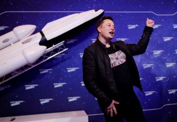 SpaceX tops Wall Street revenue forecast, posts $540 million loss on bitcoin holdings