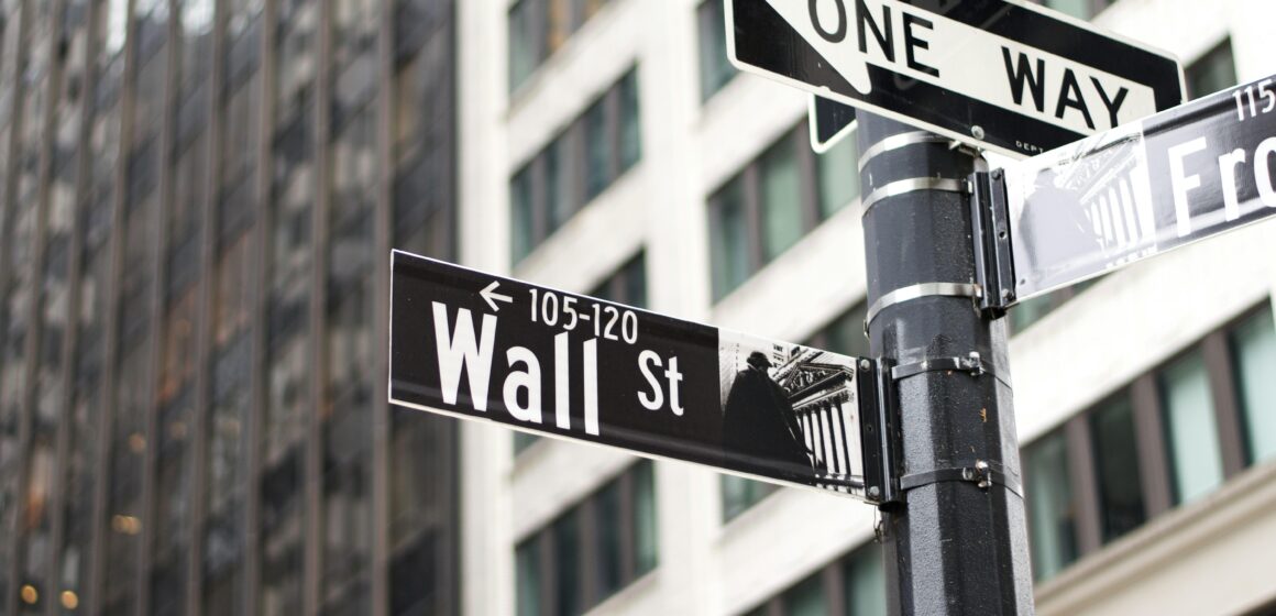 Tokenization stocks slip as SEC delay puts ‘speed bump’ in crypto’s Wall Street push