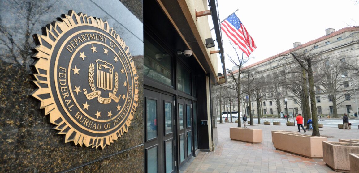 U.S. FBI intelligence agent arrested in connection with theft of $1 million in crypto