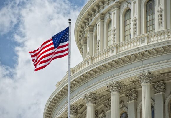 XRP leads majors losses as Clarity Act vote slips to September