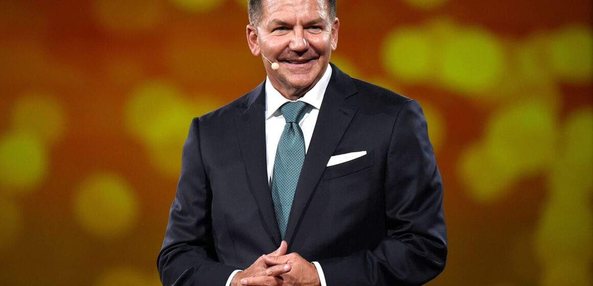 Paul Tudor Jones’ investment firm increases stake in BlackRock’s bitcoin ETF after year of selling