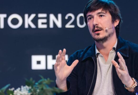 Robinhood CEO urges U.S. to clear path for tokenized stocks as overseas markets advance