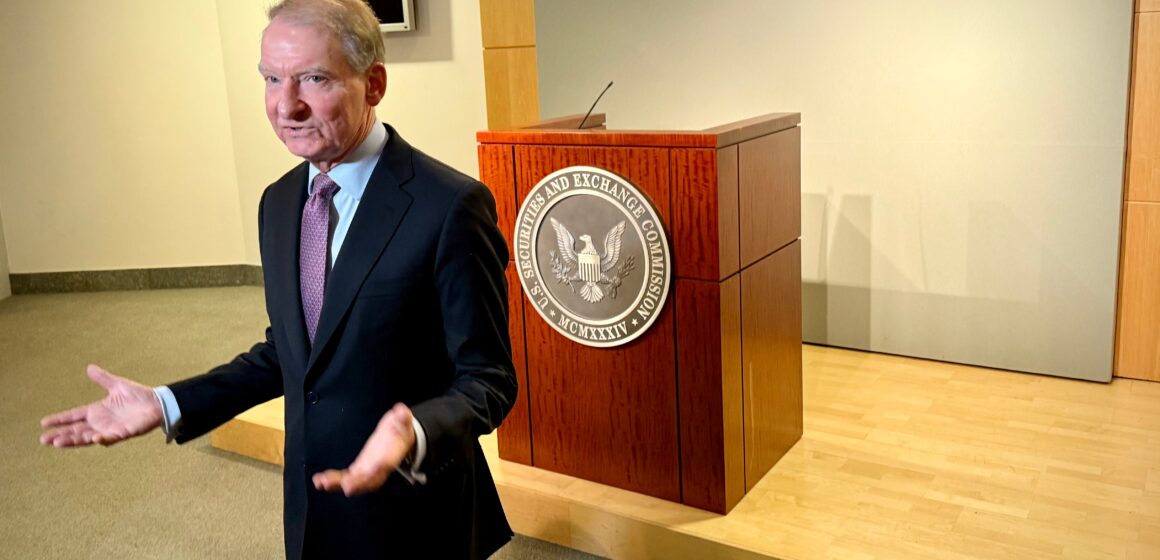 SEC proposes transfer agent rule, sets event to figure out round-the-clock U.S. trading